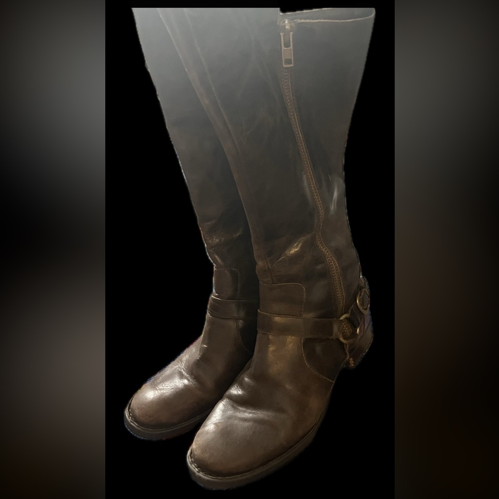 Born Shoes dark brown leather riding boots size 9 - Picture 3 of 7